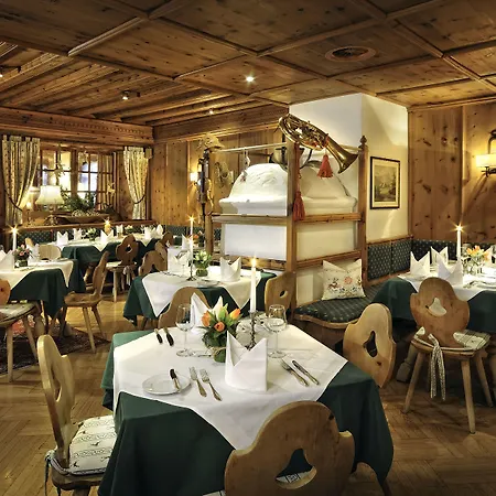 Zum Hirschen Zell Am Hotel 4*