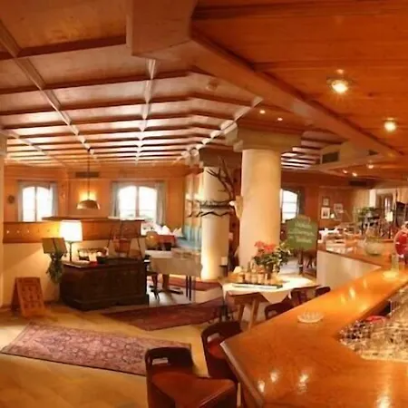 Zum Hirschen Zell Am 4*