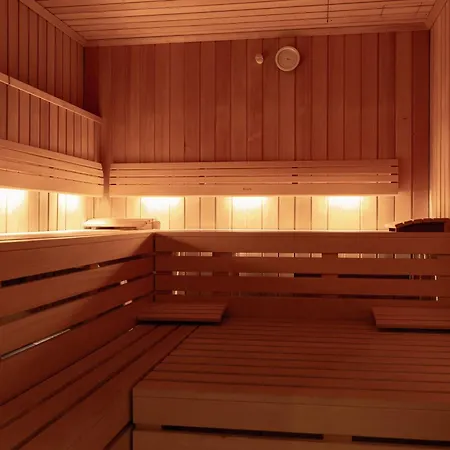 Zum Hirschen Zell Am 4* ツェル アム ゼー