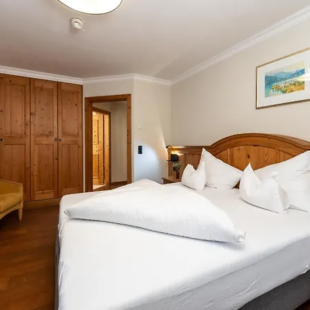 Zum Hirschen Zell Am