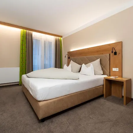 Zum Hirschen Zell Am