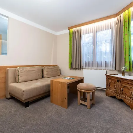 Zum Hirschen Zell Am ホテル