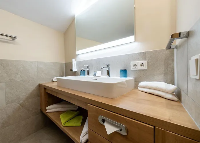 Zum Hirschen Zell Am فندق زيل أم سي