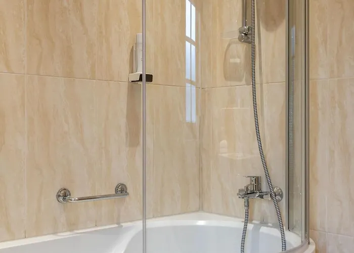 فندق Zum Hirschen Zell Am