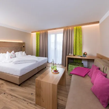 Zum Hirschen Zell Am Hotel 4*