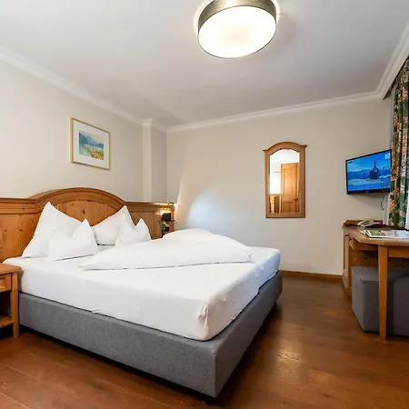 Hotel Zum Hirschen Zell Am Zell am See