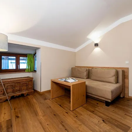 Zum Hirschen Zell Am